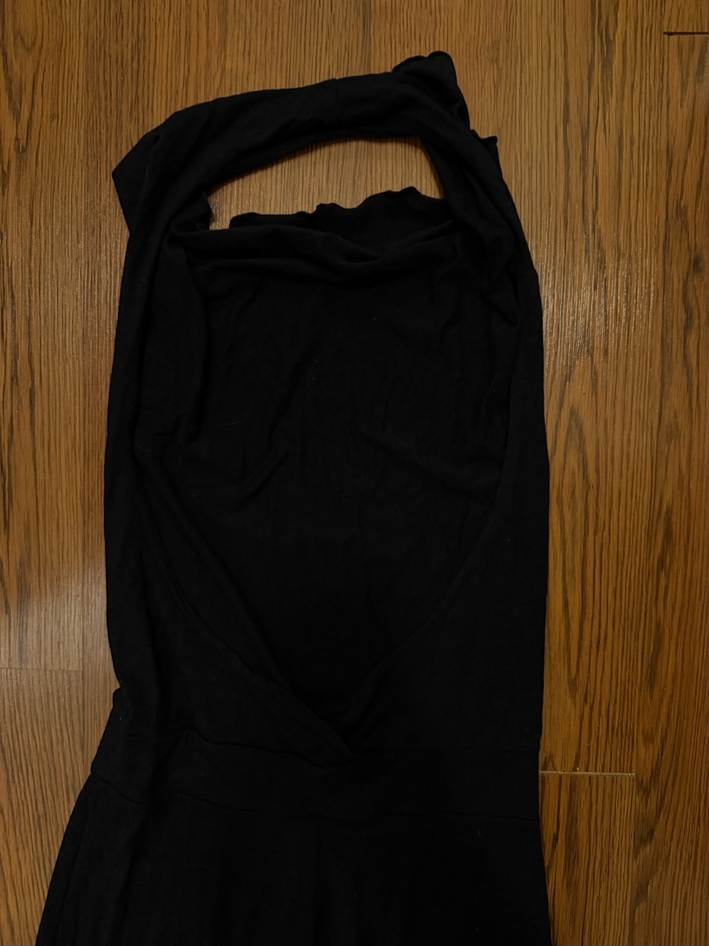 Aria Lattner Women’s Wide-Leg flare low back halter cowl Black Jumpsuit - Picture 3 of 5